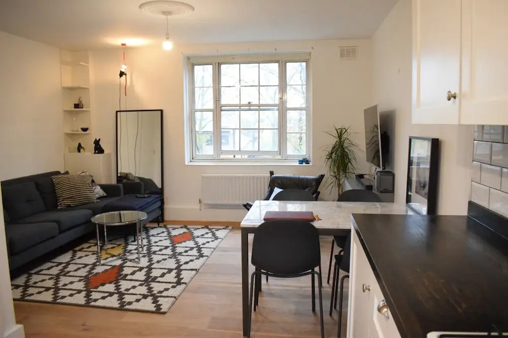 2 Bedroom Apartment in Clapham Sleeps 4