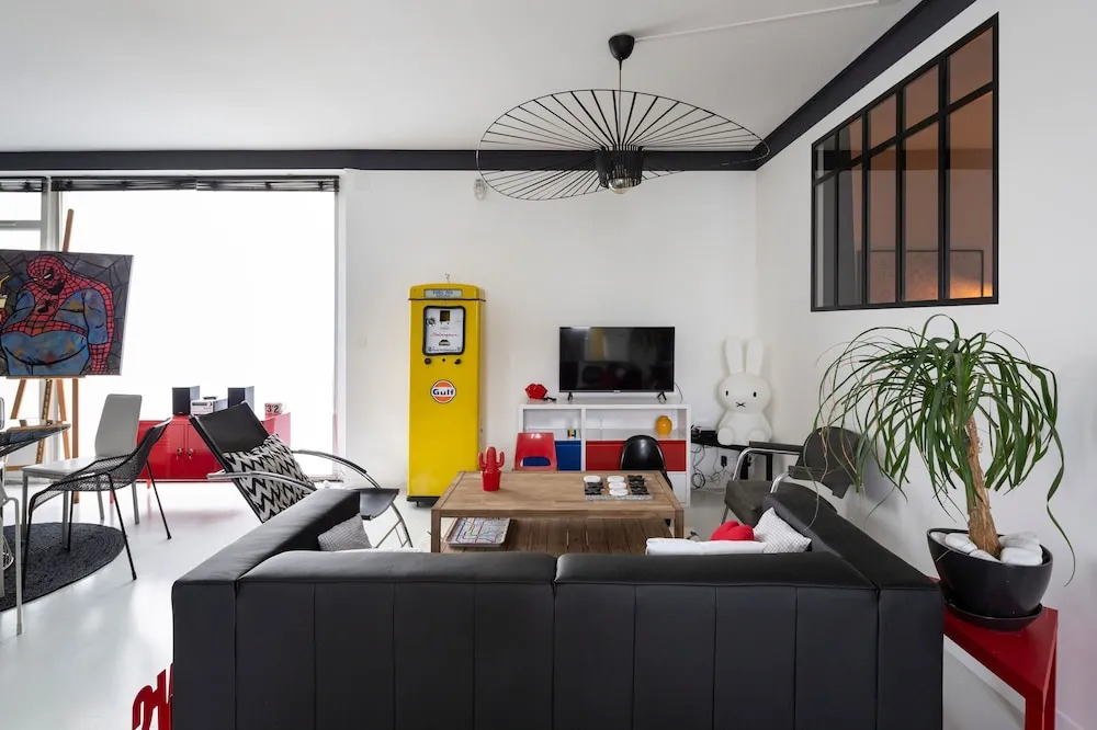 Le 32 - Loft Pop Art - 3 Chambres Avec Parking Privé