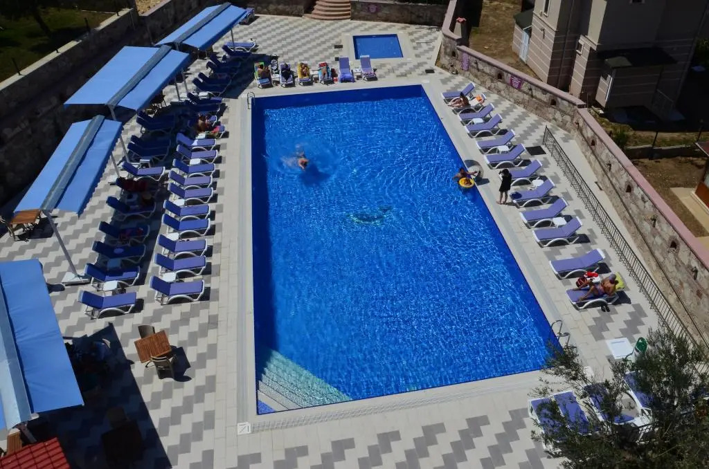 Elisa Hotel