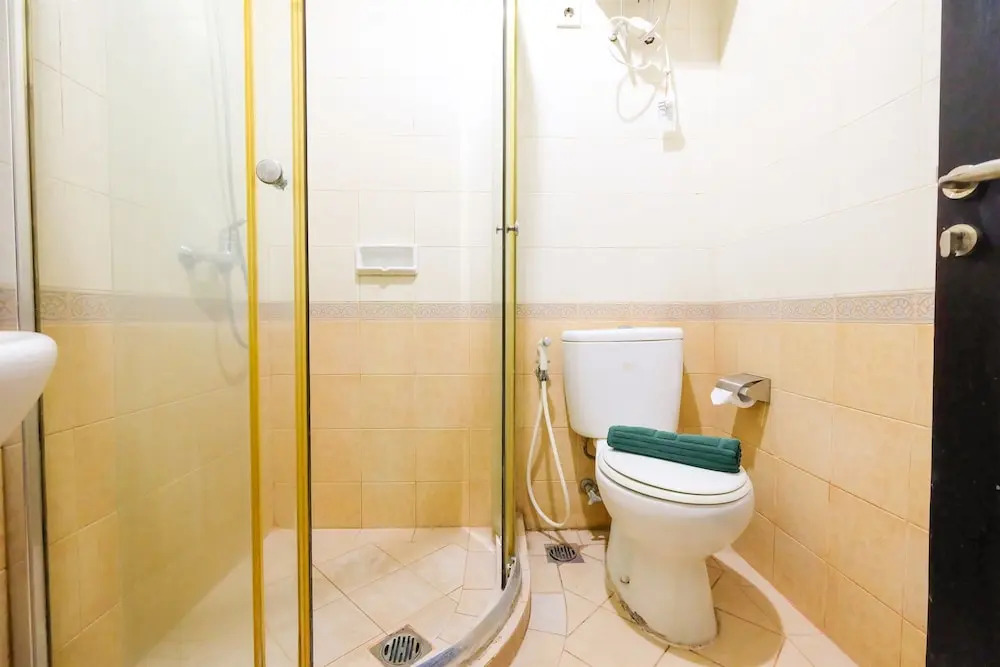 Exclusive Riverside Pluit Apartment