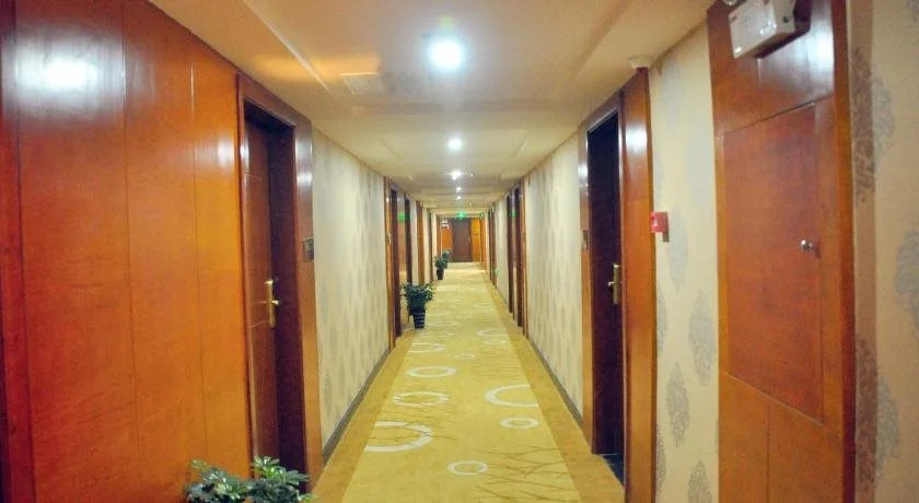 Zhangjiajie Weiyi Fashion Hotel