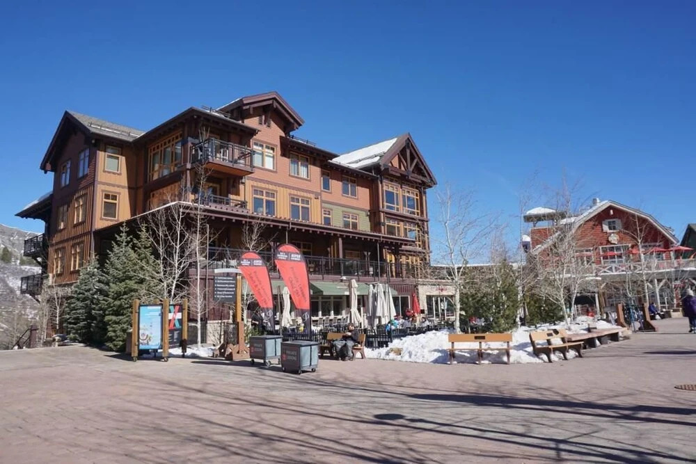 Capitol Peak Lodge - Walk 20 Steps To The  To The Gondola - Down Valley Views 2 Bedroom Condo by RedAwning