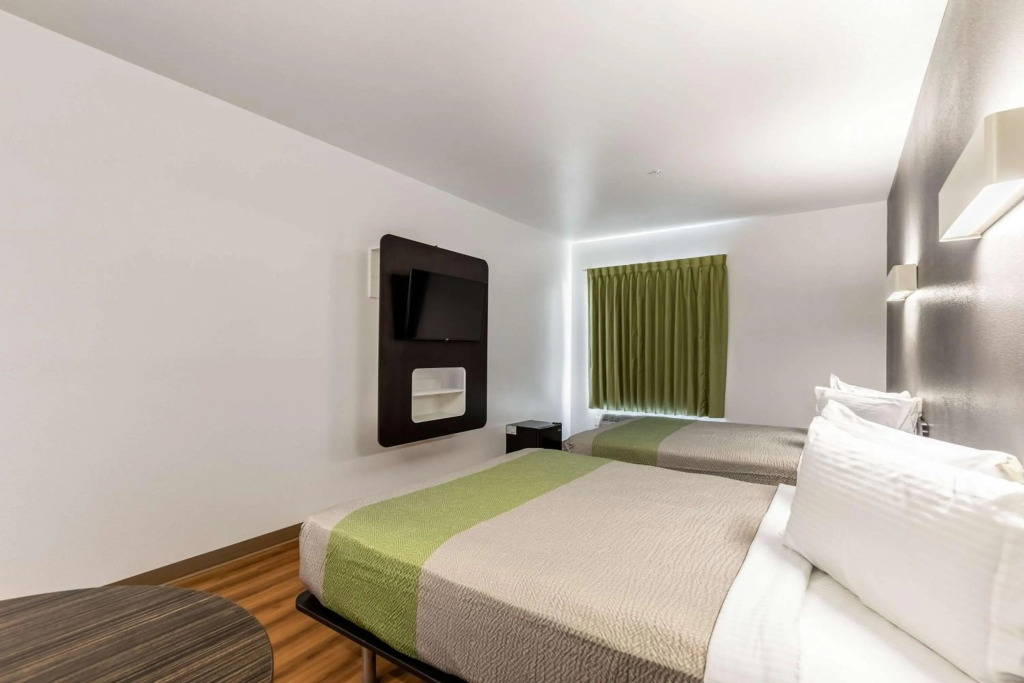 Motel 6-Las Vegas, NV - Motor Speedway