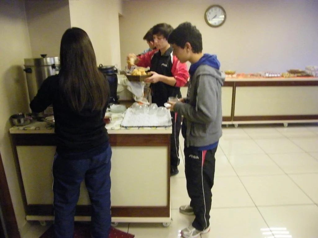 Grand Boss Suit Hotel
