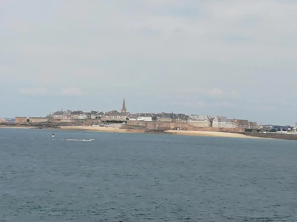 Joli Studio a Dinard /La Richardais a 5 Mn Plage