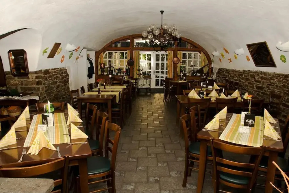 Moselland Hotel im Enderttal Zum Onkel Willi