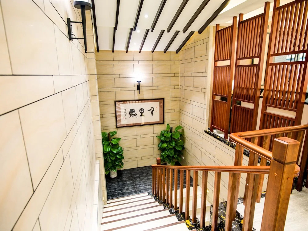 Guilin Elephant Trunk Hill Hotel