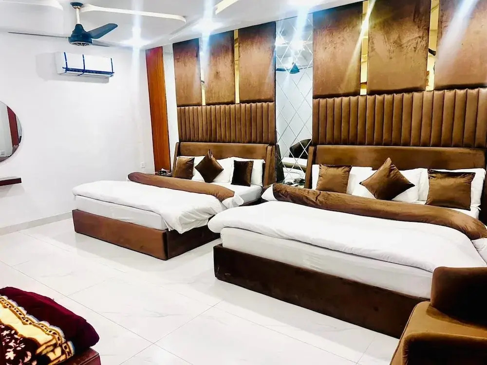 The Signature Hotel Multan