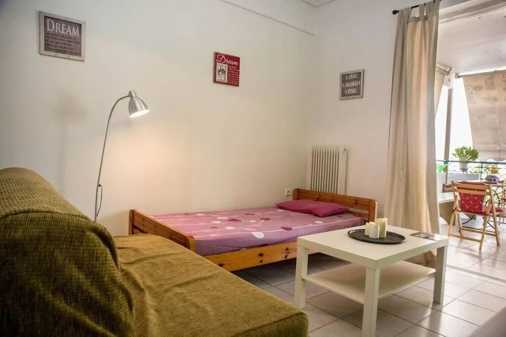 Antoine's central flat near the sea