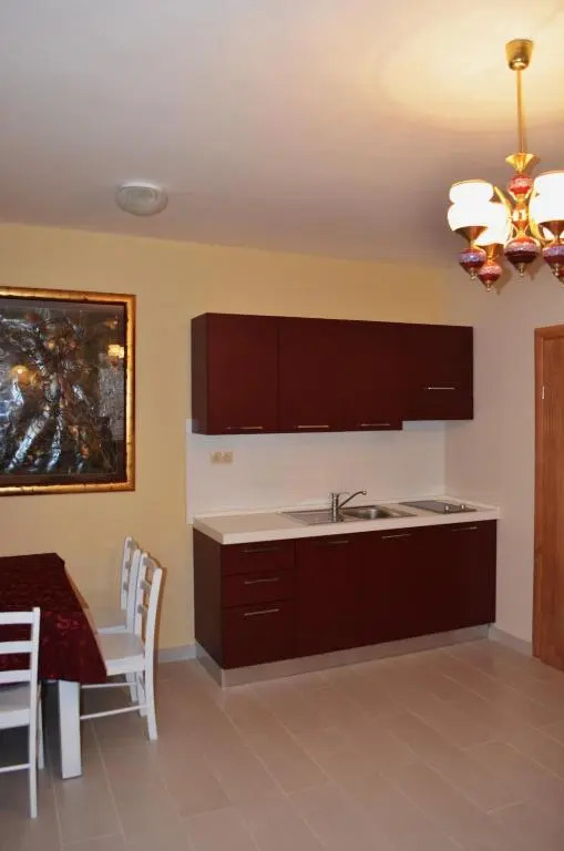 Tragurium & Salona Apartments