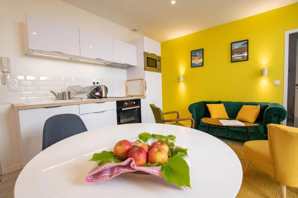 Le Jaune Vendée - T2 renové - Terrasse - Calme