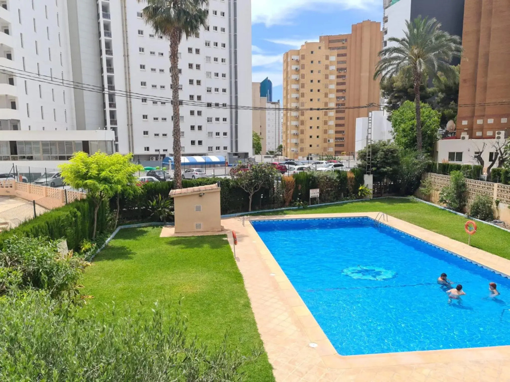 Apartamento Edificio Acacias IV -15