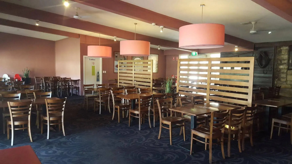 Wisemans Inn Hotel