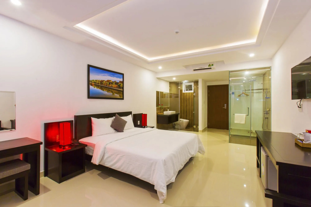 Riverside White House Boutique Hotel