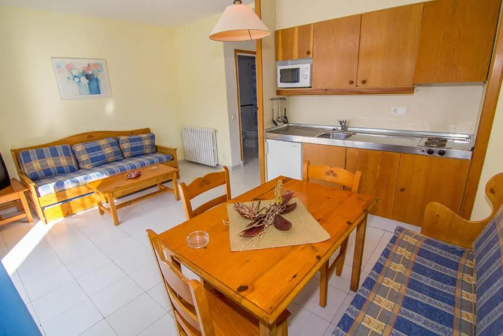 Agi Rescator Apartments