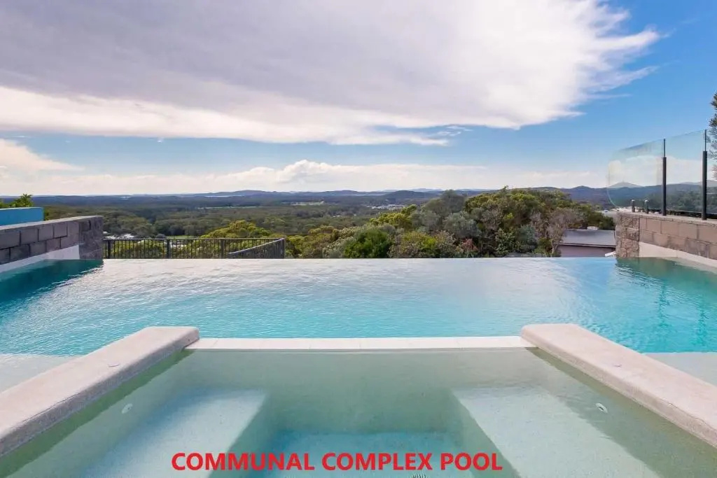 Beach House 7, Air Conditioned, Wi-Fi, Foxtel, Linen, Communal Pool and Spa