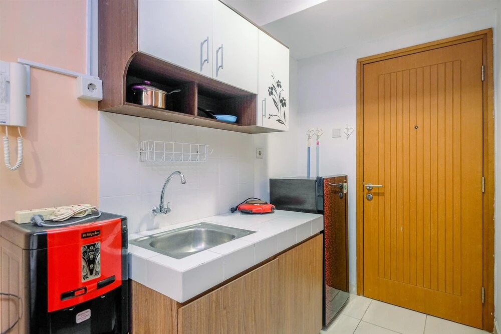 Classic Furnished Studio Apartment Cinere Bellevue Suites By Travelio