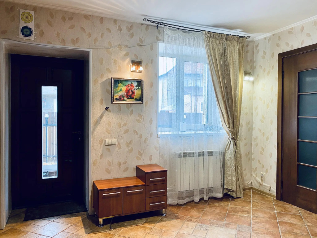 Unique Apart (Уник Апарт) Коттедж на Металлплощадке