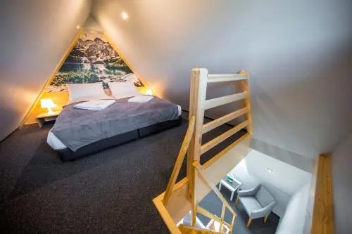 PRZY TERMACH apartamenty, pokoje - podgrzewany basen, hydromasaż i tylko 70m Termy