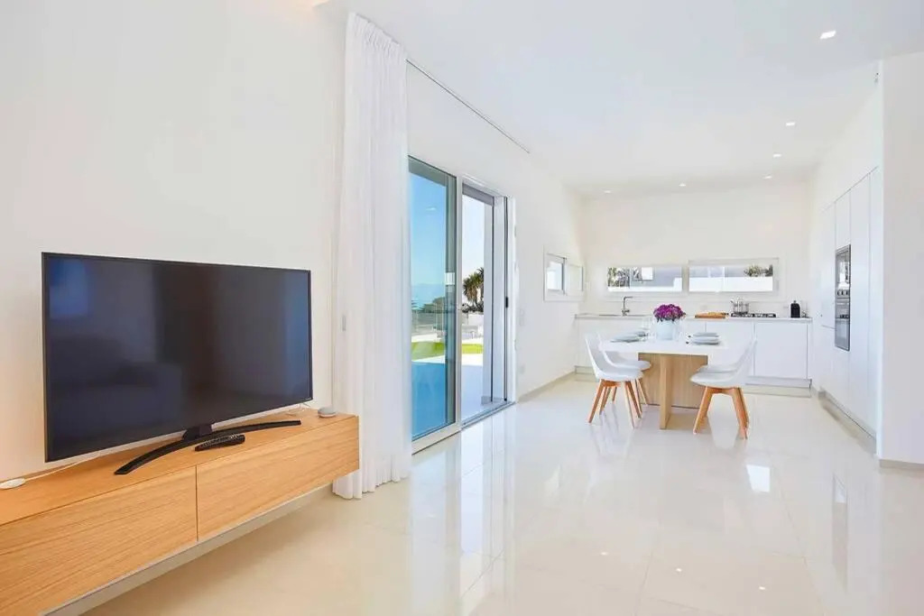 VILLA DARDA con piscina e 3 camere da letto