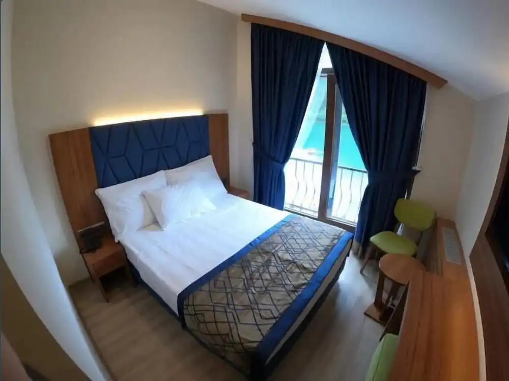 Savsat Karagol Hotel