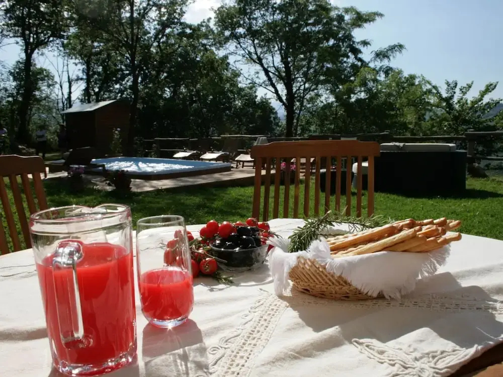 Luxury Stay with Garden