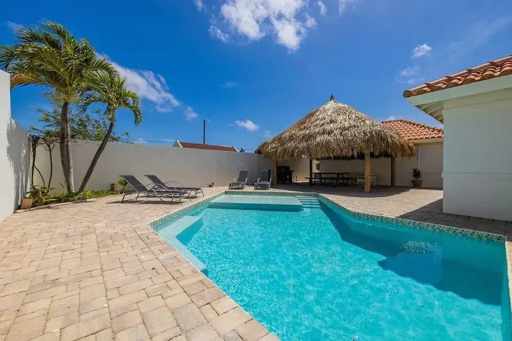 Colonial Modern Villa Sleep 14-pool Palapa Court