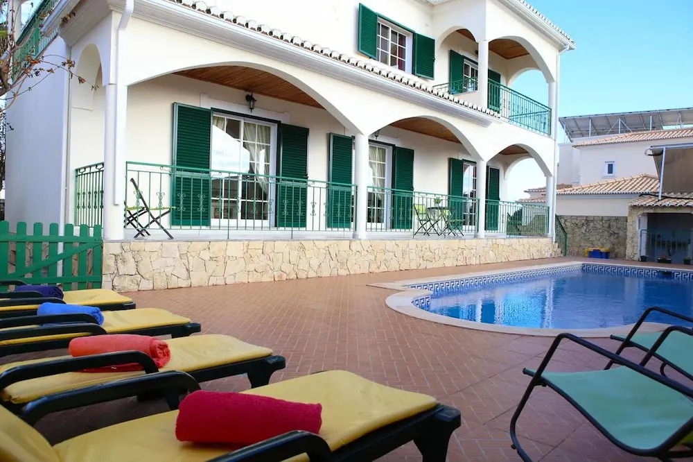 House With 4 Bedrooms in Lagos, With Private Pool, Enclosed Garden and Wifi Near the Beach