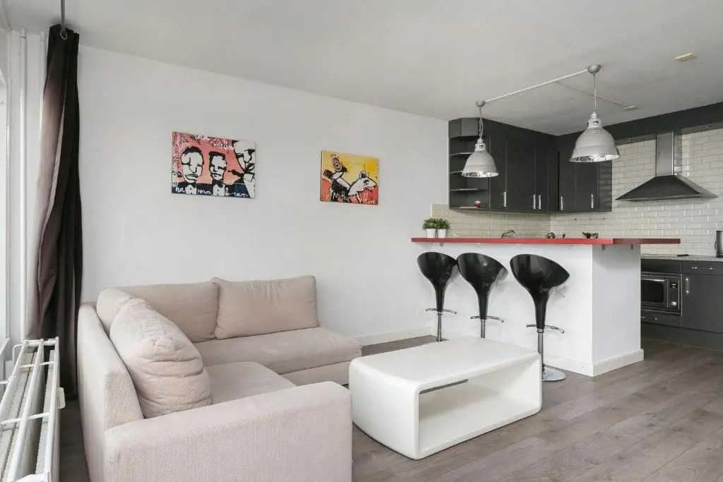City centre apartment with a beautiful view #expat