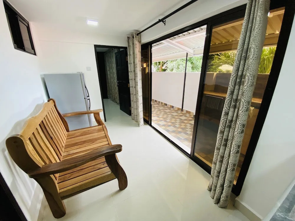 Oceanic View Apartments