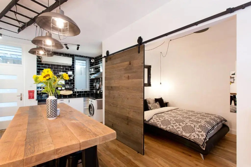 Industrial Central Apartment - Shop 8