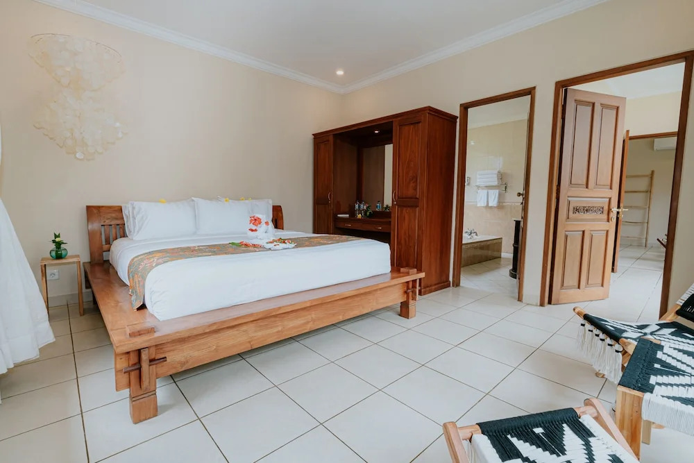 Bali Hai Island Resort Jembrana