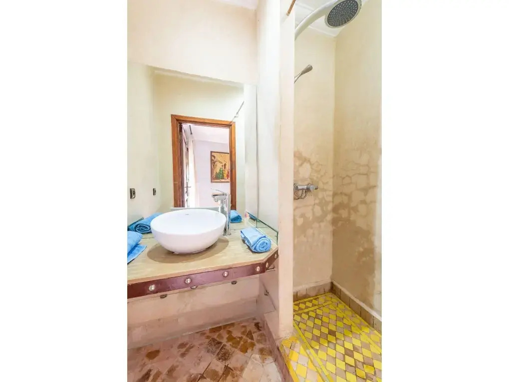 Private Villa In Center