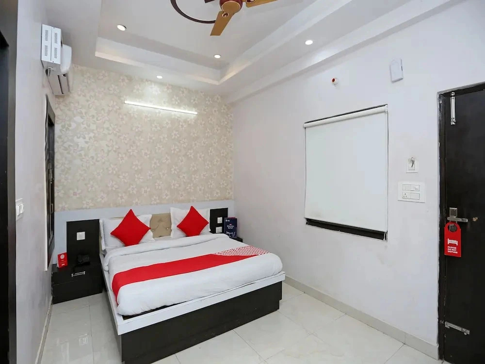 Hotel Residency By OYO Rooms