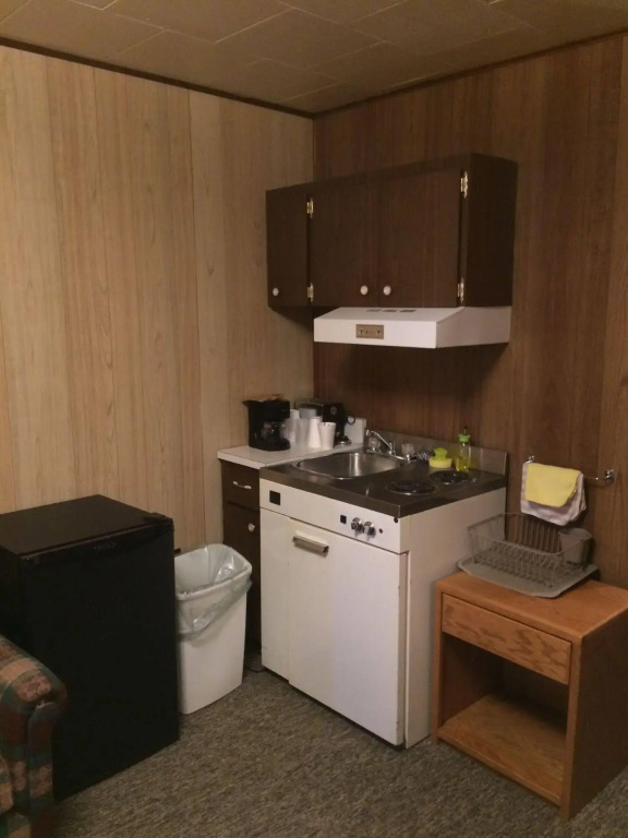 Airport Chalet