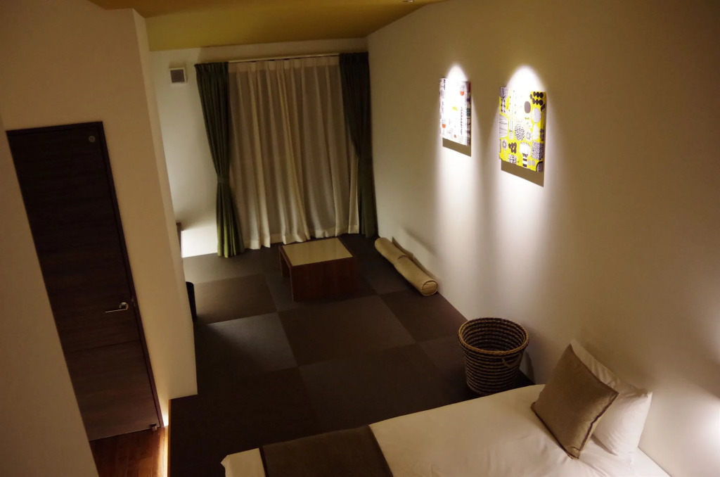 Hotel Sandalwood