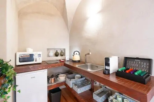Il Garbo Apartments and Suite