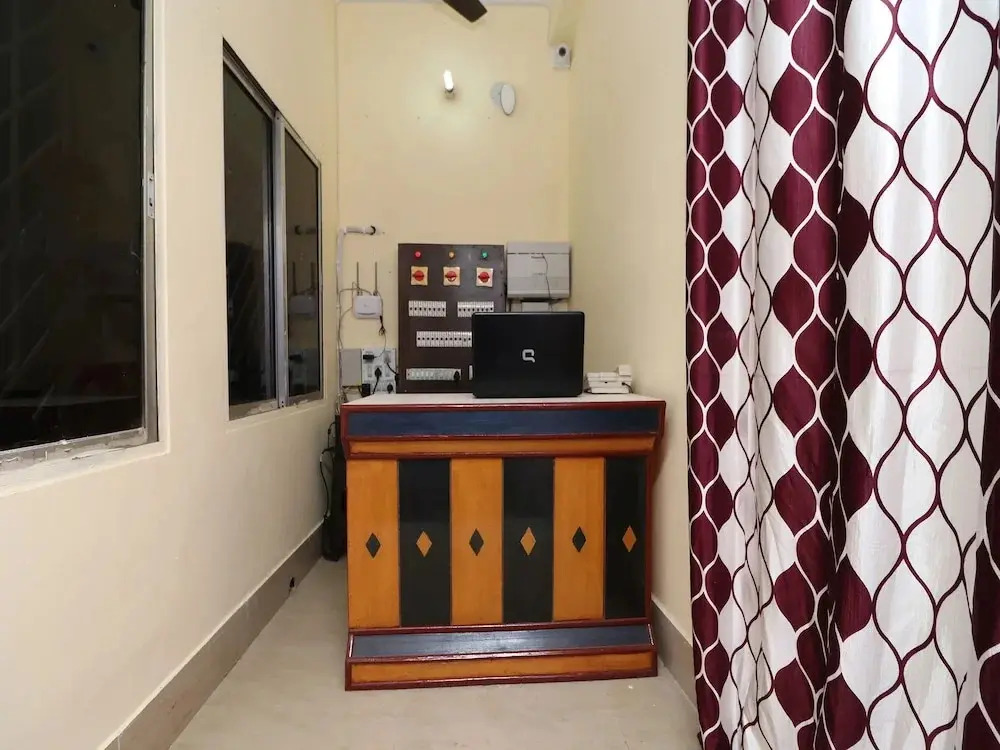 Trinayani Atithi Niwas By OYO Rooms