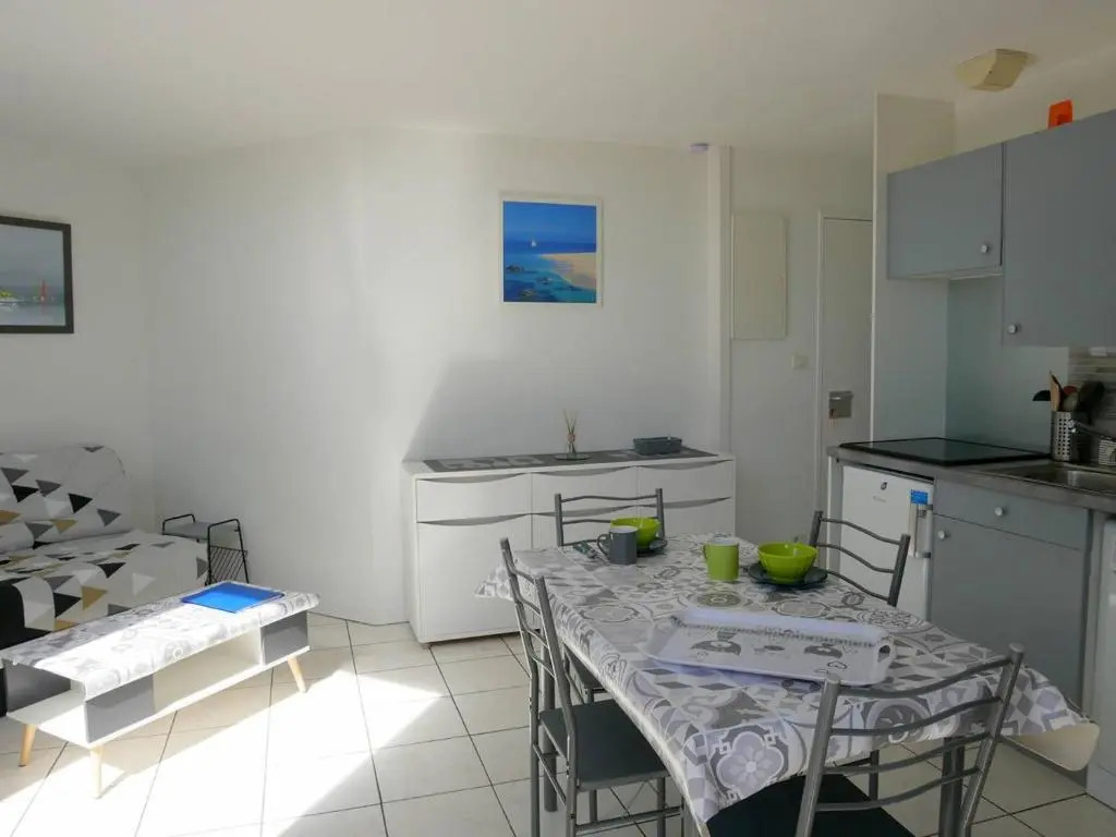 Appartement Carnac, 1 pièce, 2 personnes - FR-1-477-181