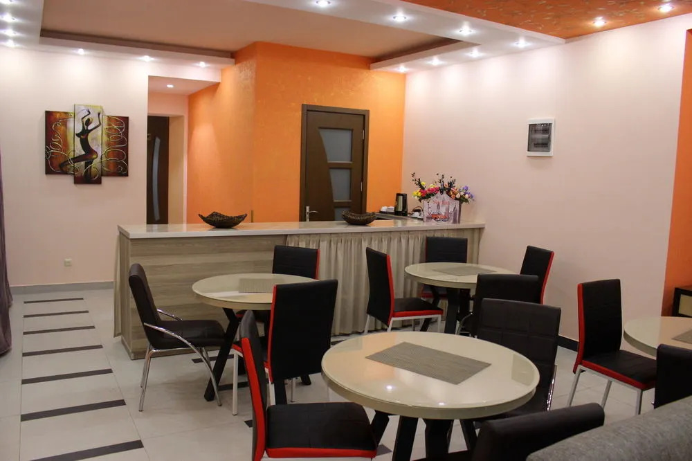 Hotel Almeto
