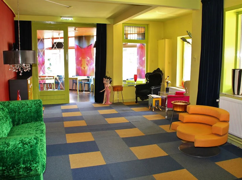 Pink Hotel B&B LeLa