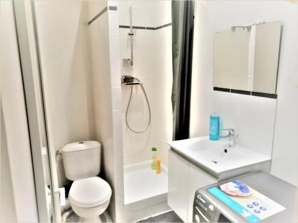 Appartement Proche Centre Ville, Gare Et Autoroute