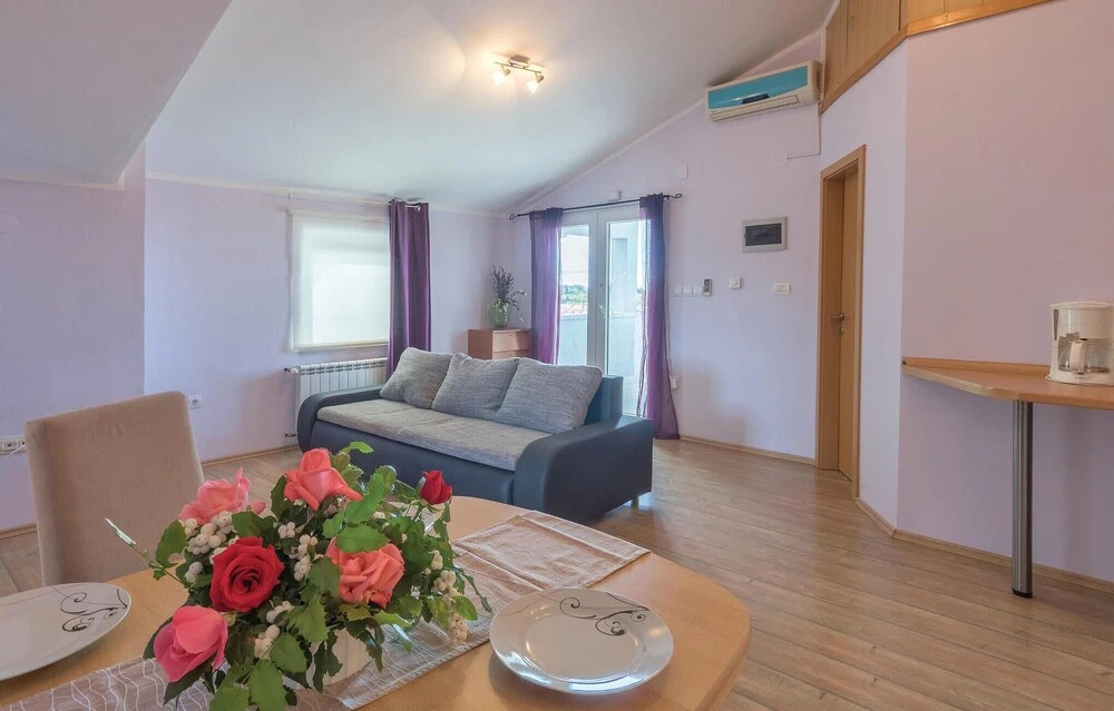 Beautiful Home in Fazana With Wifi and 1 Bedrooms