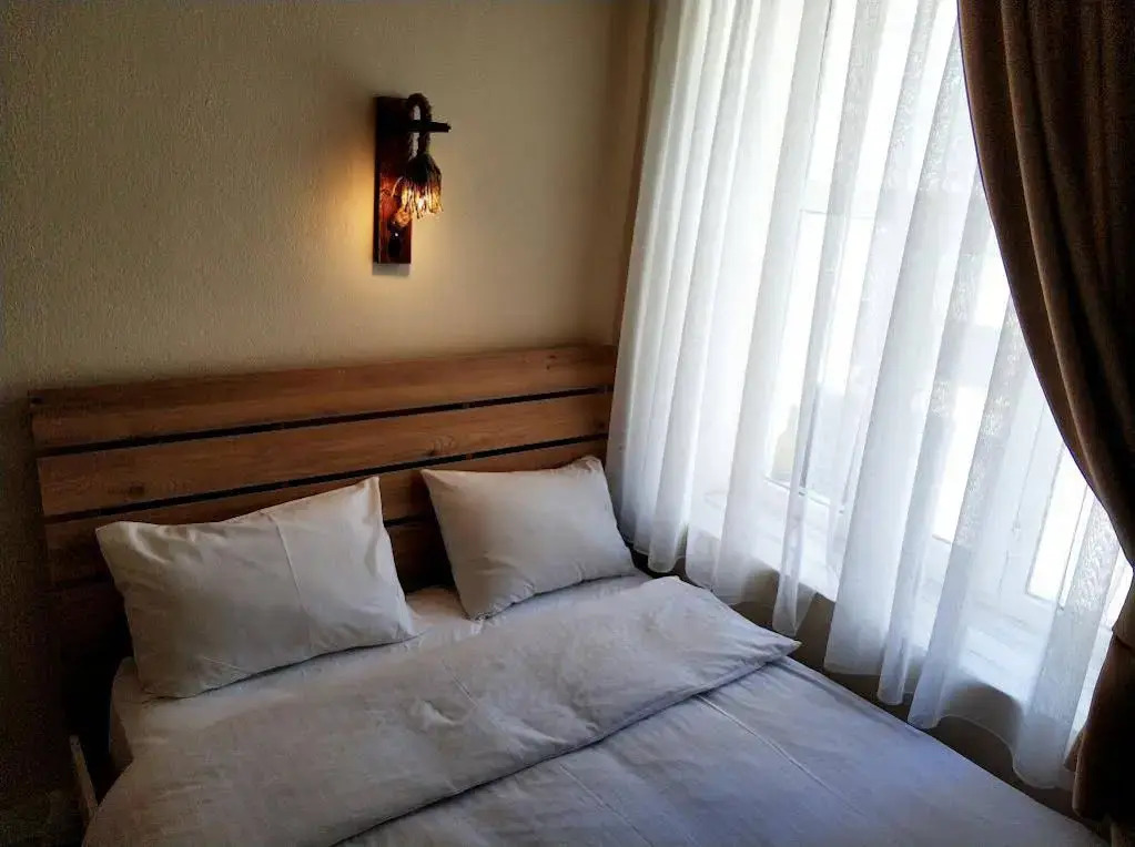 Adamarin Otel