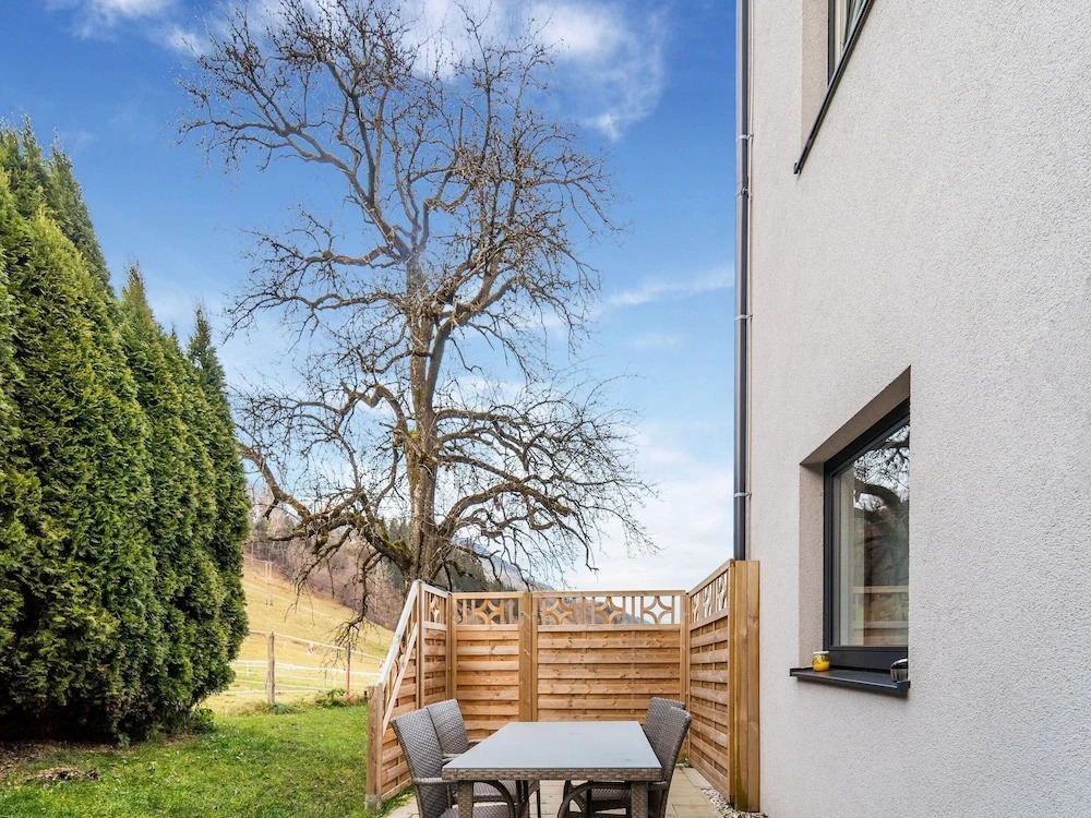 Large Apartment in Sankt Georgen With Balcony