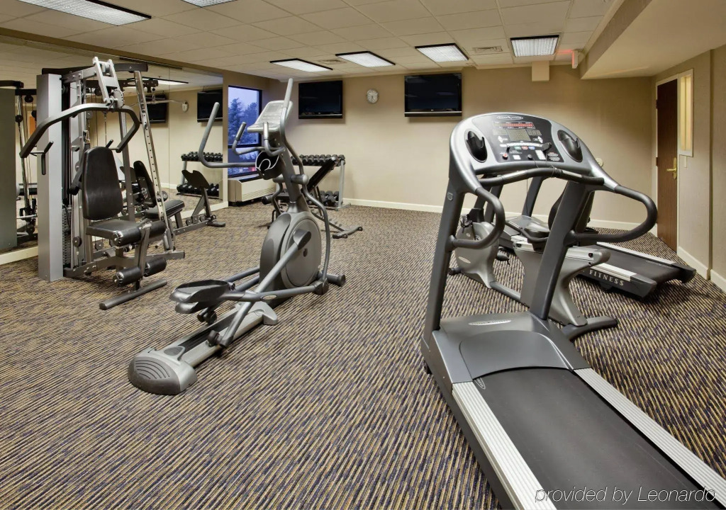 DoubleTree by Hilton St. Louis Airport, MO