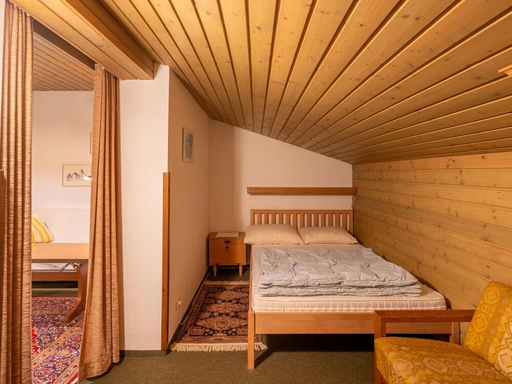 Glockner Hof in Hof With 1 Bedrooms and 1 5 Bathrooms