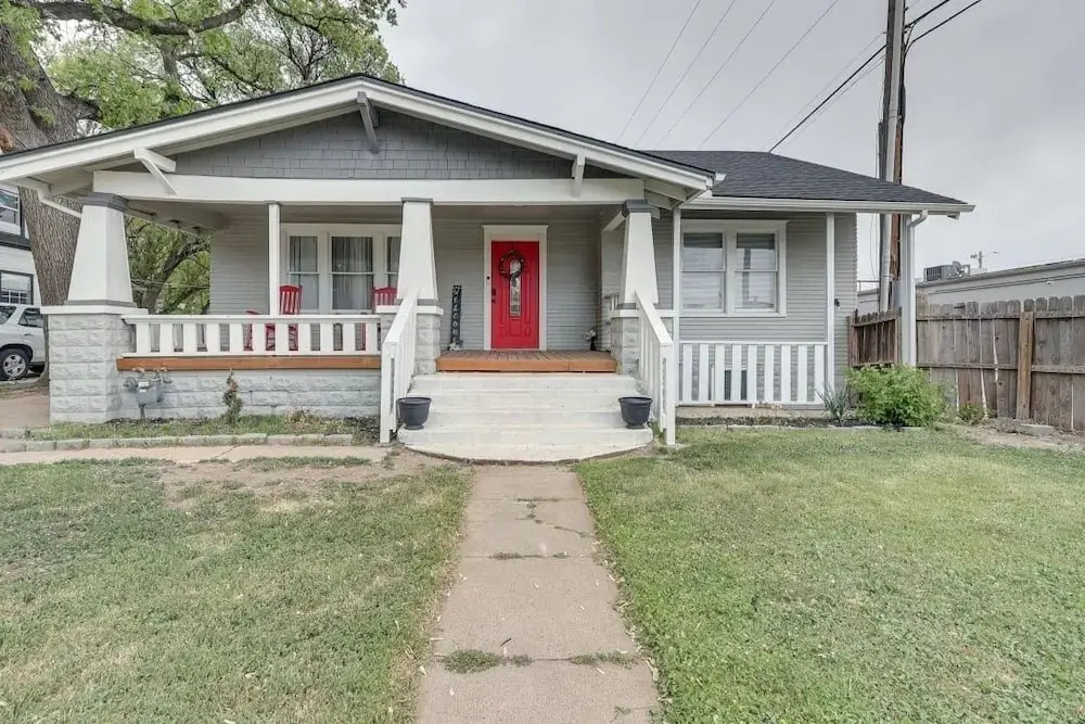 Spacious Pet-friendly Wichita Family Retreat 4 Bedroom Home
