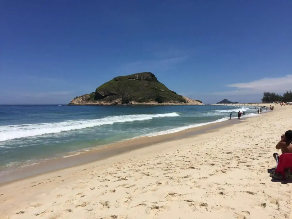 Frente Para O Mar