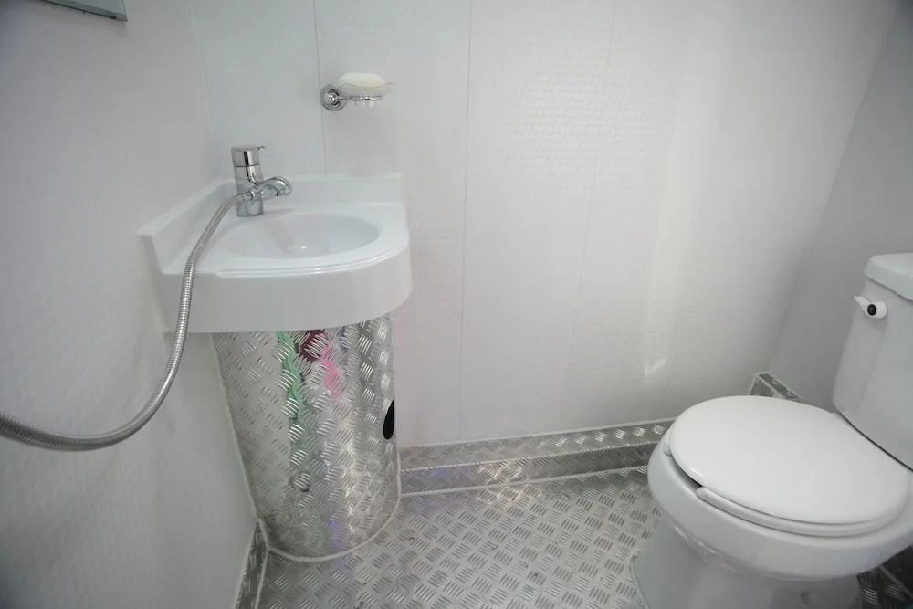 Pamping Jeju Caravan